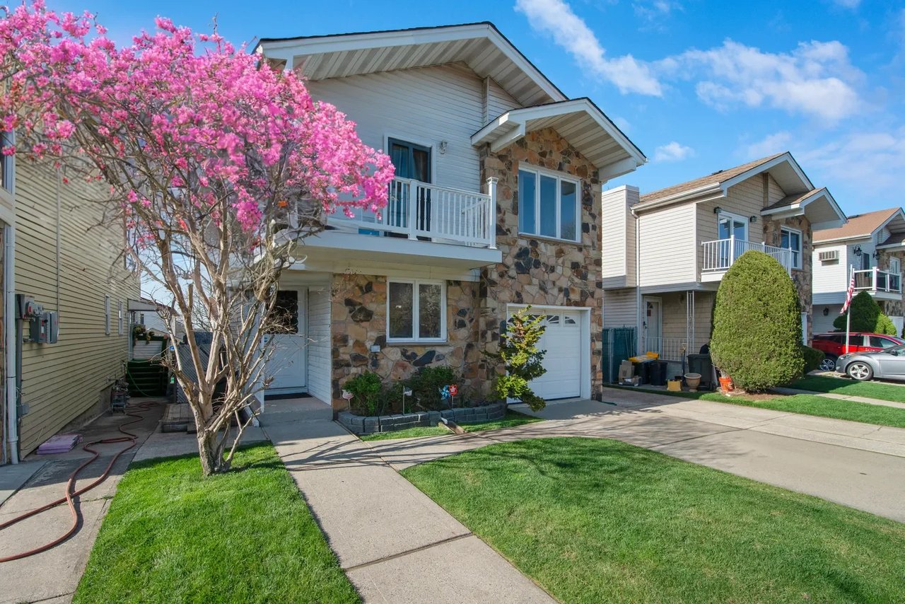 101 Lucille Avenue