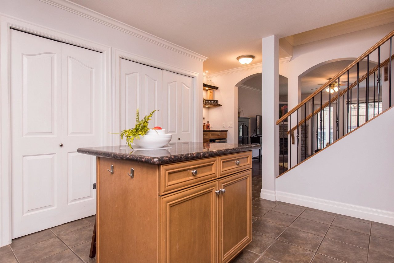 51-6449 Blackwood Ln