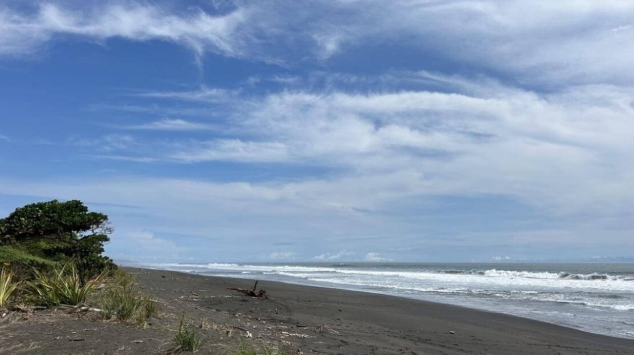 Prime Beachfront Building Lot, Jaco, Puntarenas