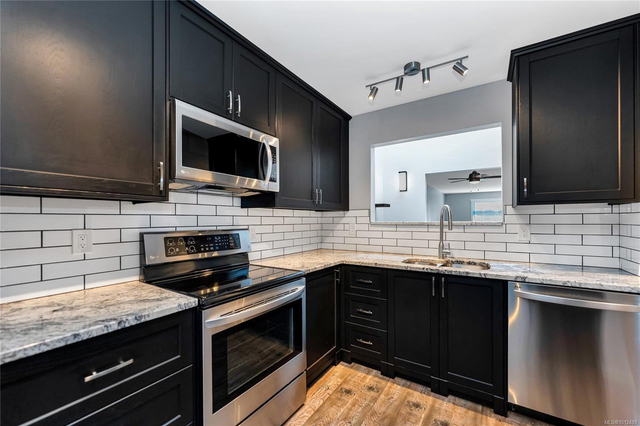 15-4125 Interurban Rd
