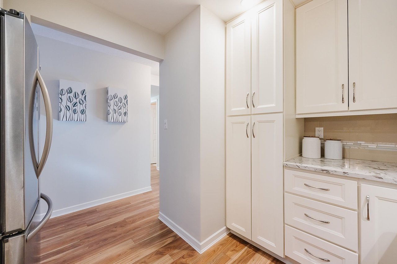 16-270 Casey St