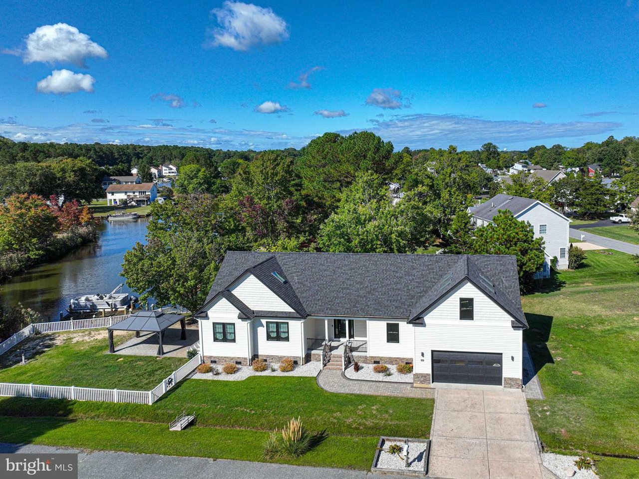 12121 Salt Point Rd