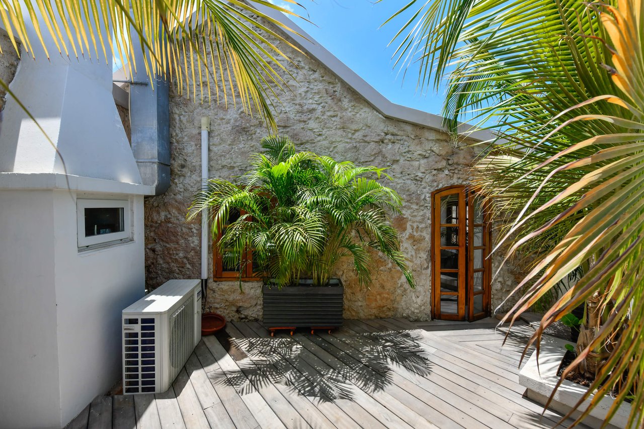 Savaneta Luxury Multi Unit Complex