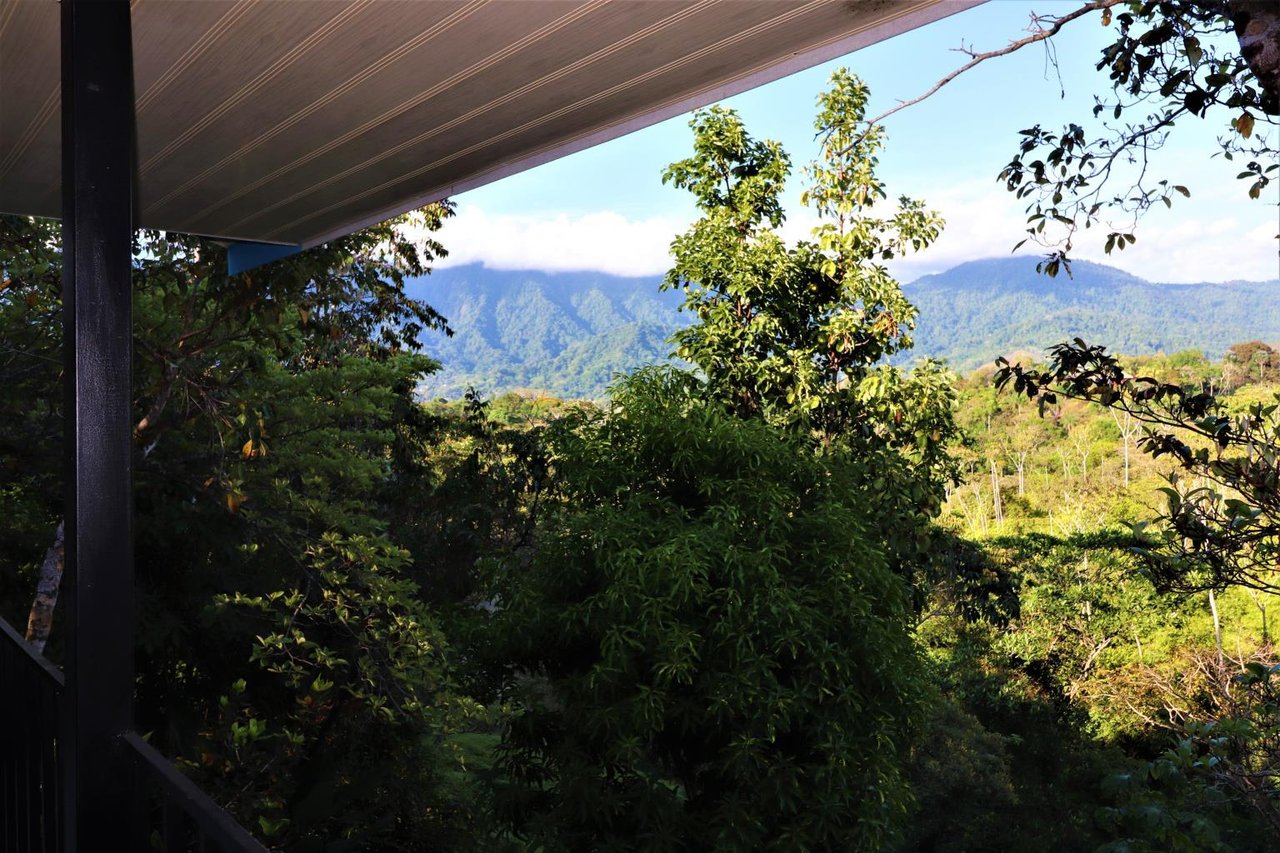 Iconic Eco-lodge With Outstanding Ocean, Sunset, and Mountain Views
