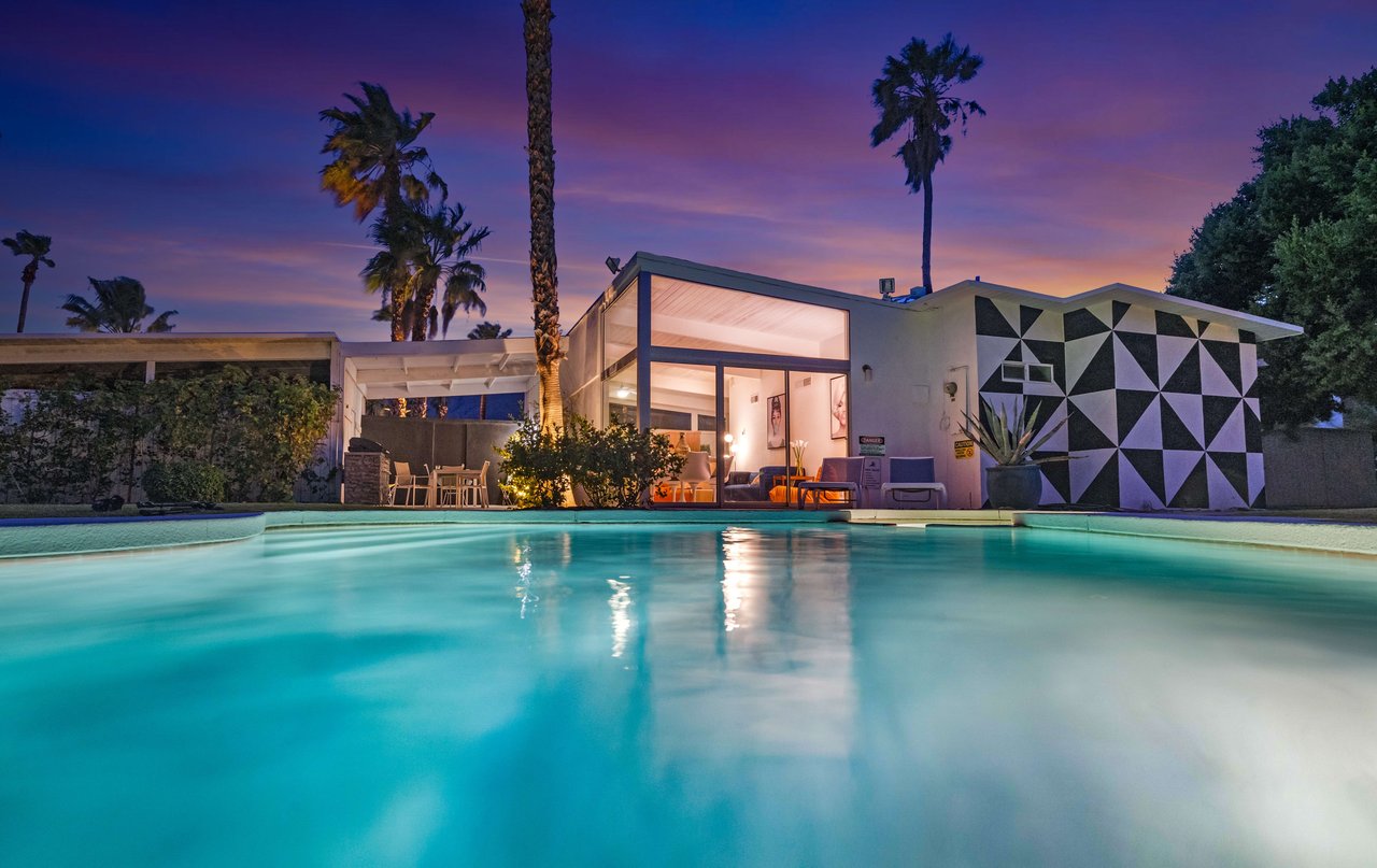 Palm Springs Classic Mid Century Modern Architecture