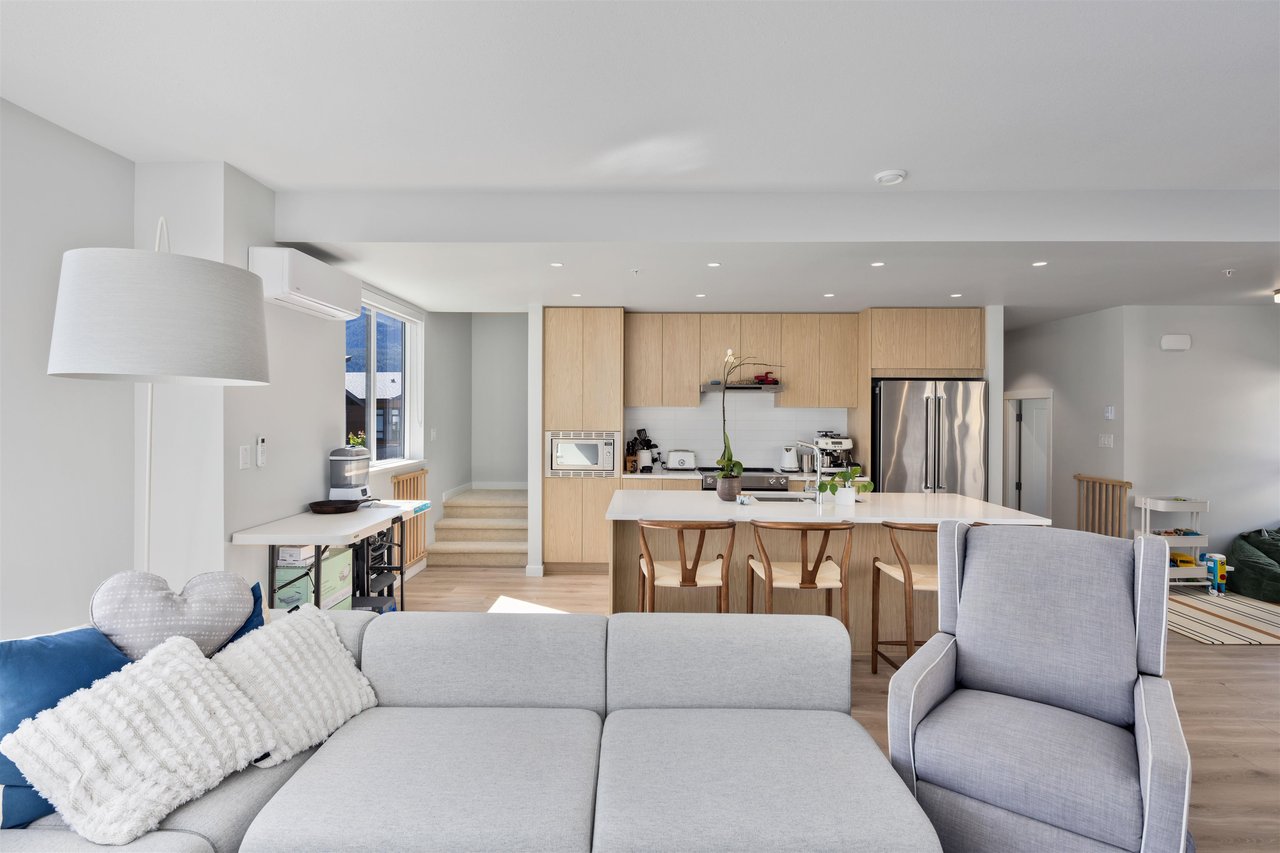 41222 Highline Pl