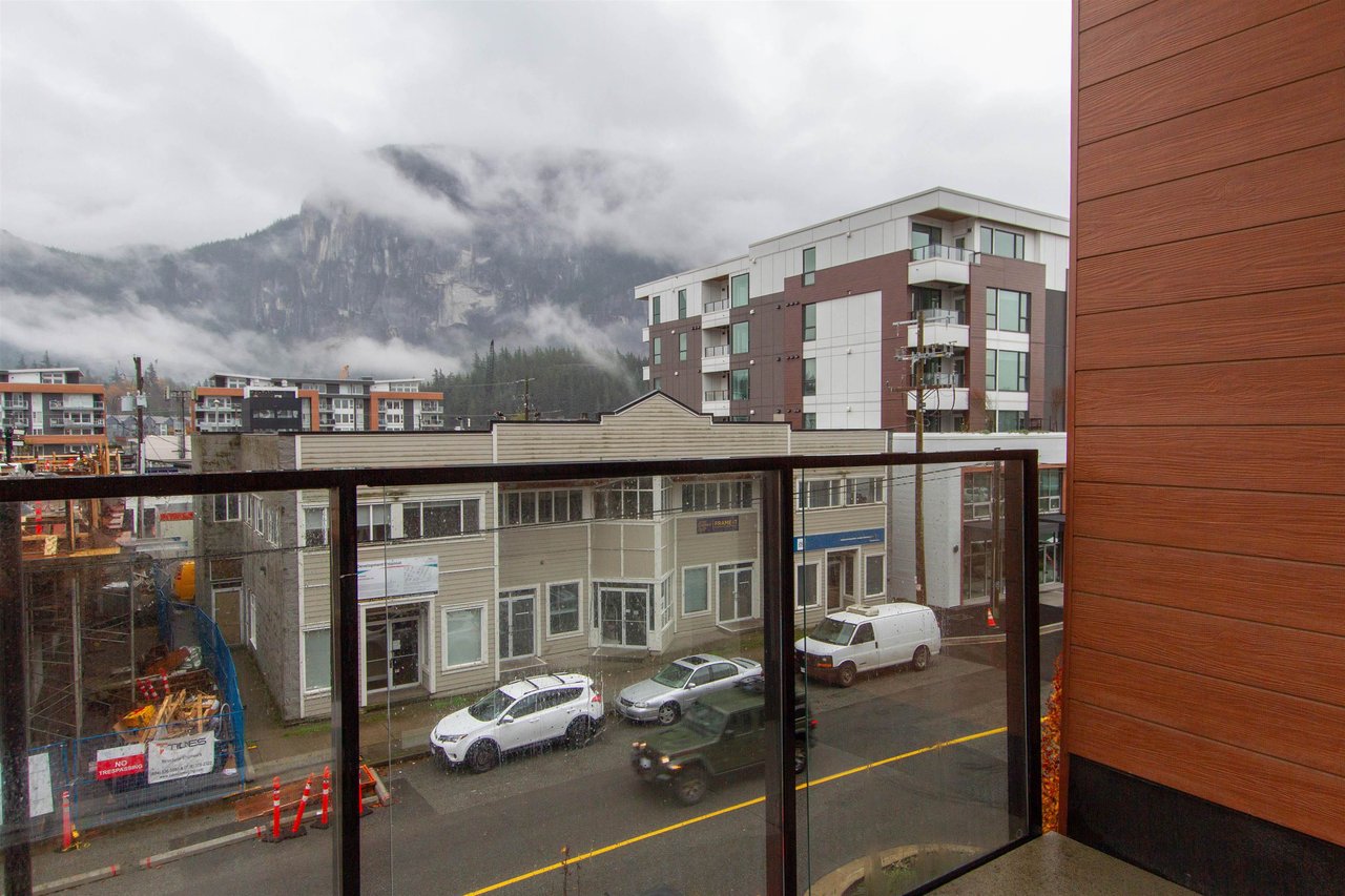 304-38033 Second Ave