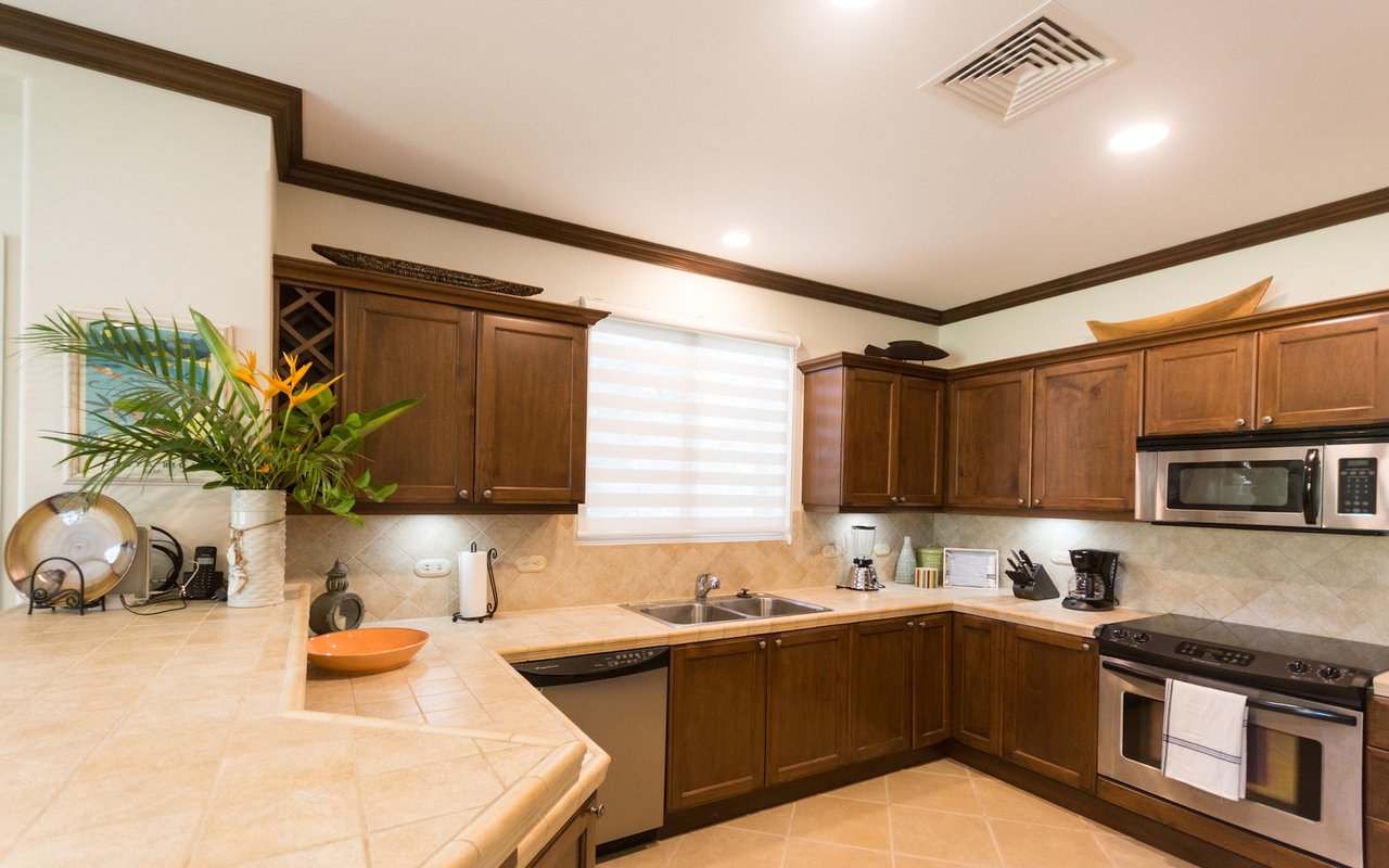 Upgraded Ocean View Condo, Los Suenos, Puntarenas