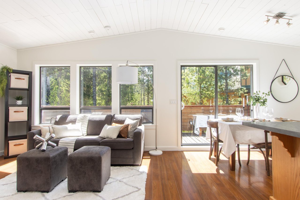 49 Pine Loop