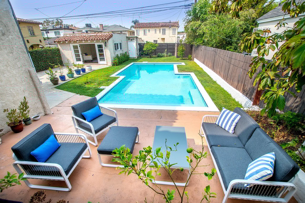 109 South Formosa Avenue