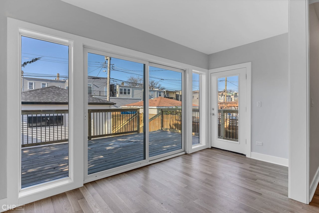 4424 N. Christiana