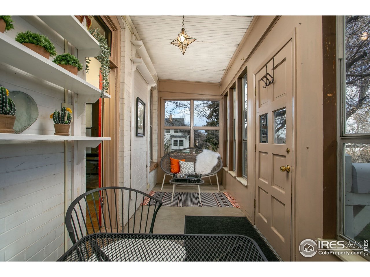 2503 9th Street