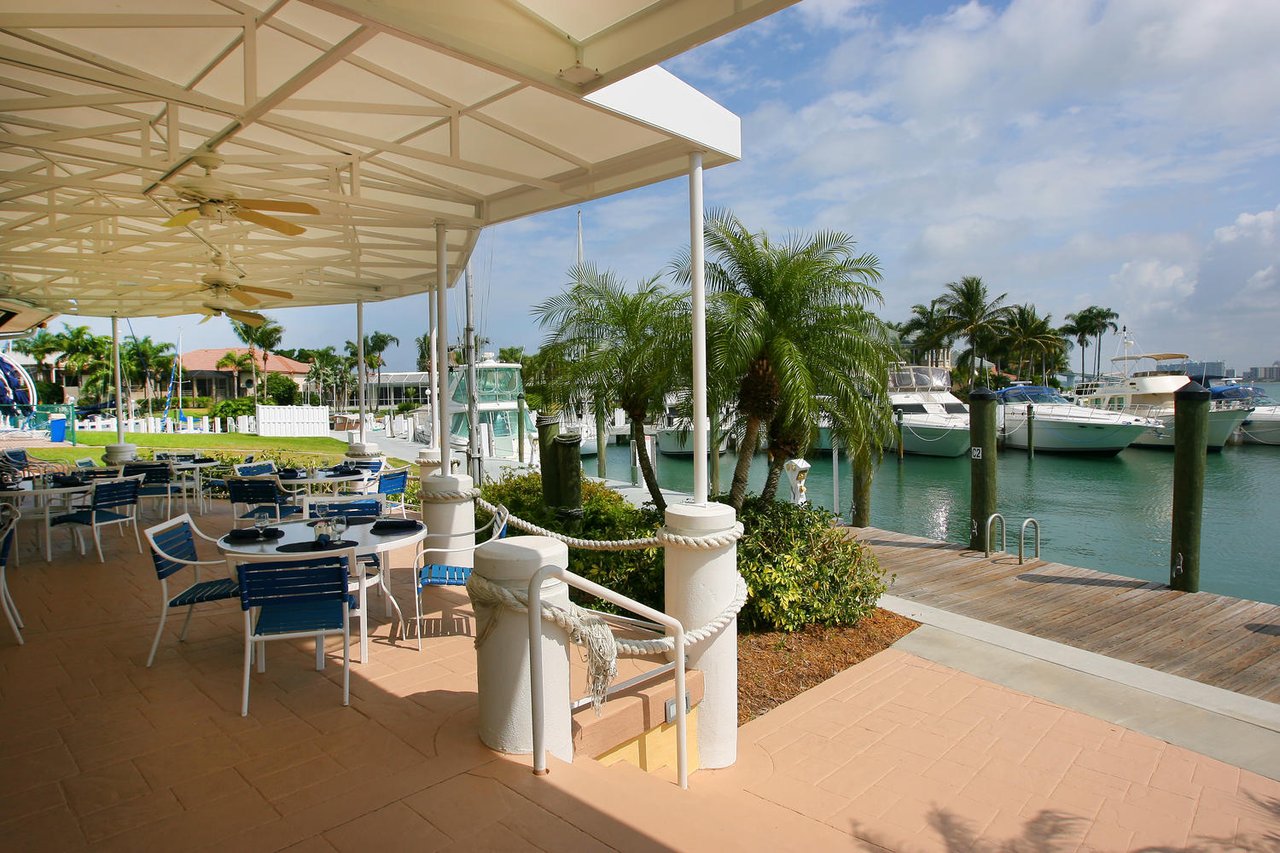 682 Mourning Dove Dr