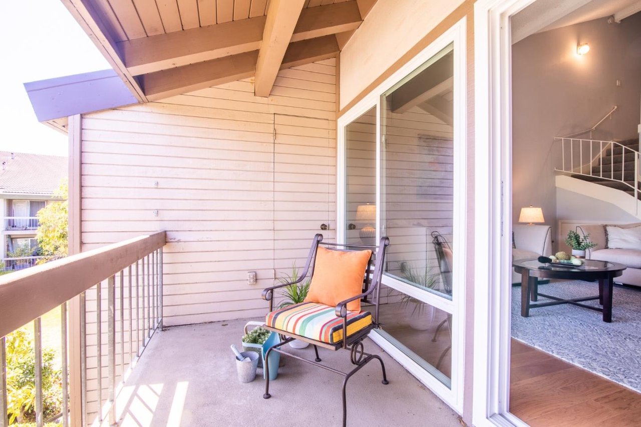 707 Fathom Dr, Unit 203