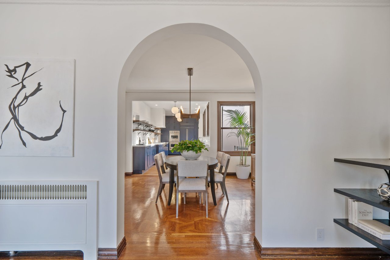 EXCEPTIONAL MARINA HOME