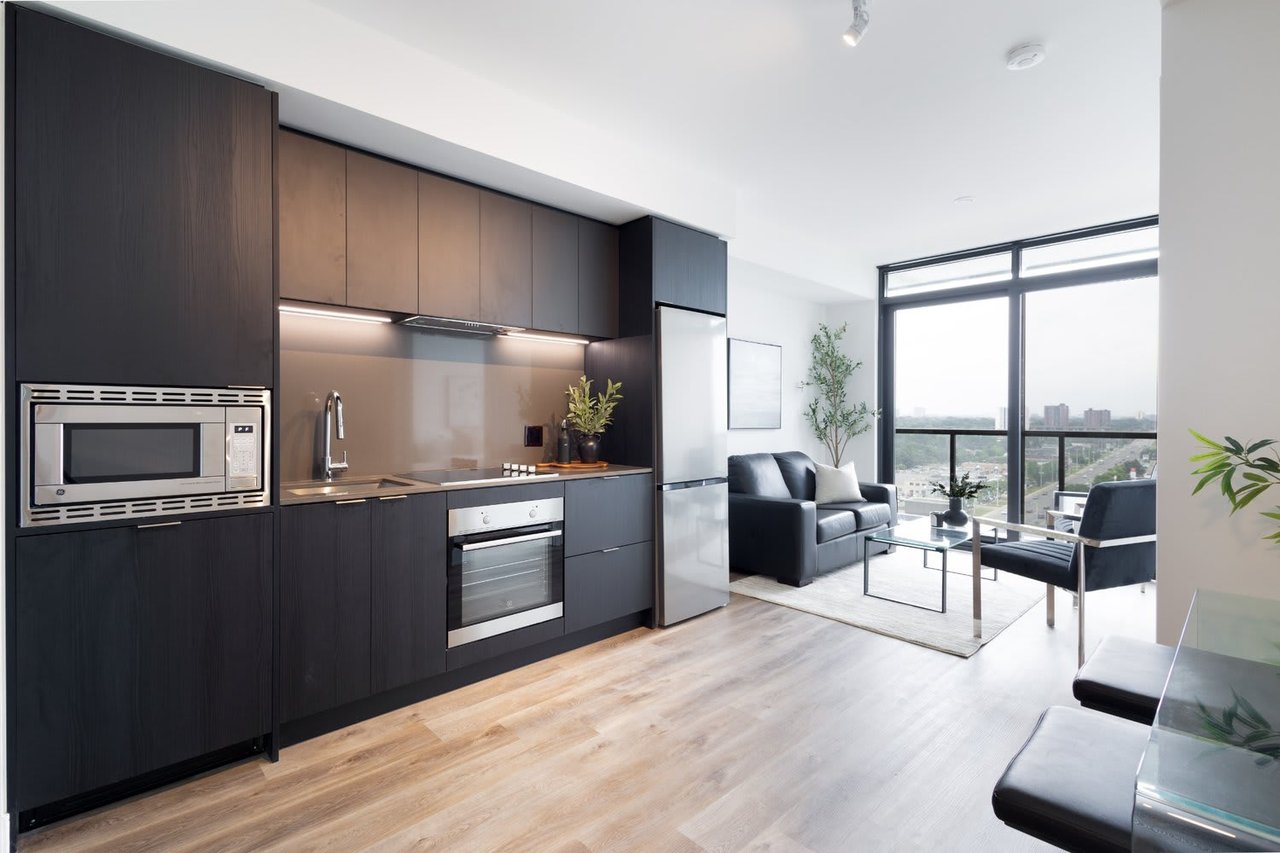 1508 – 86 Dundas St E