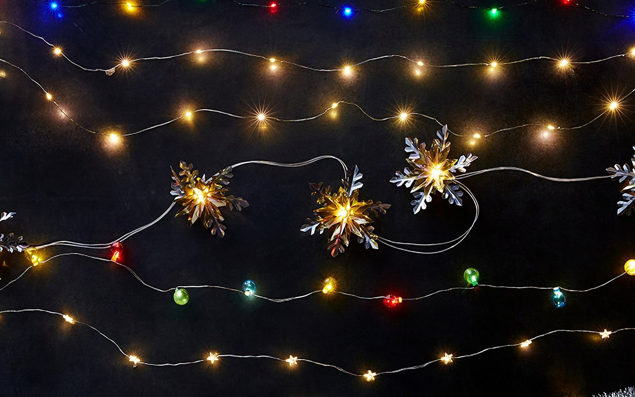 Non-Traditional Uses for Holiday Lighting