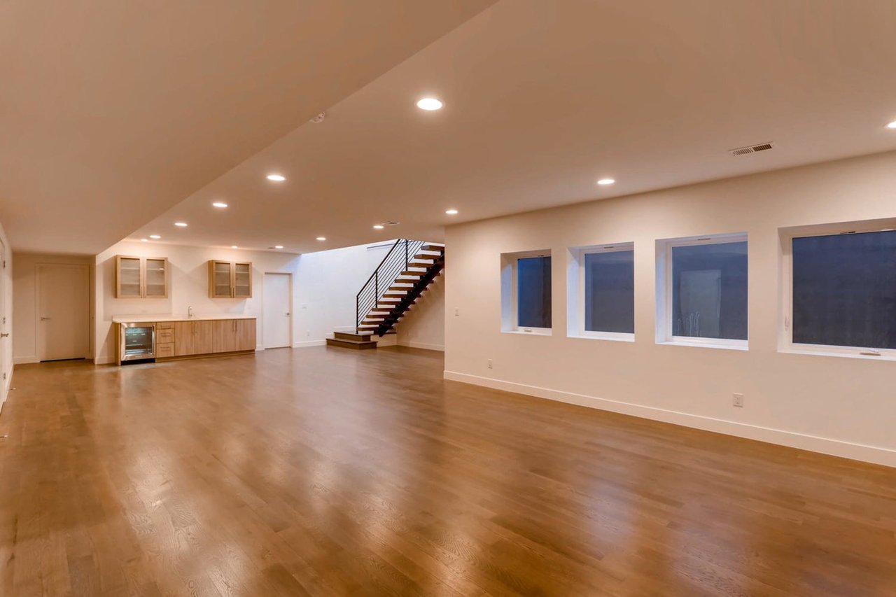 13  Wilder Ln