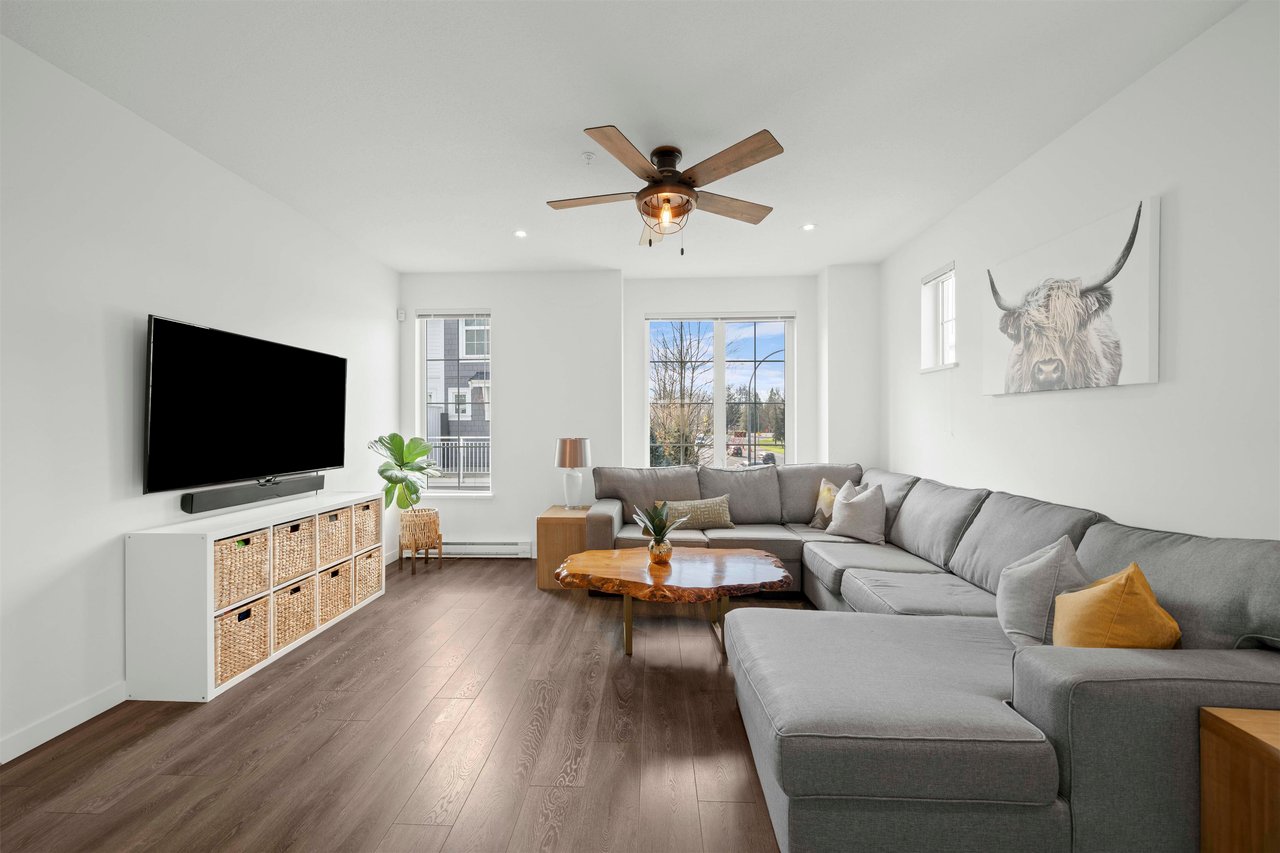 13-2560 Pitt River Rd