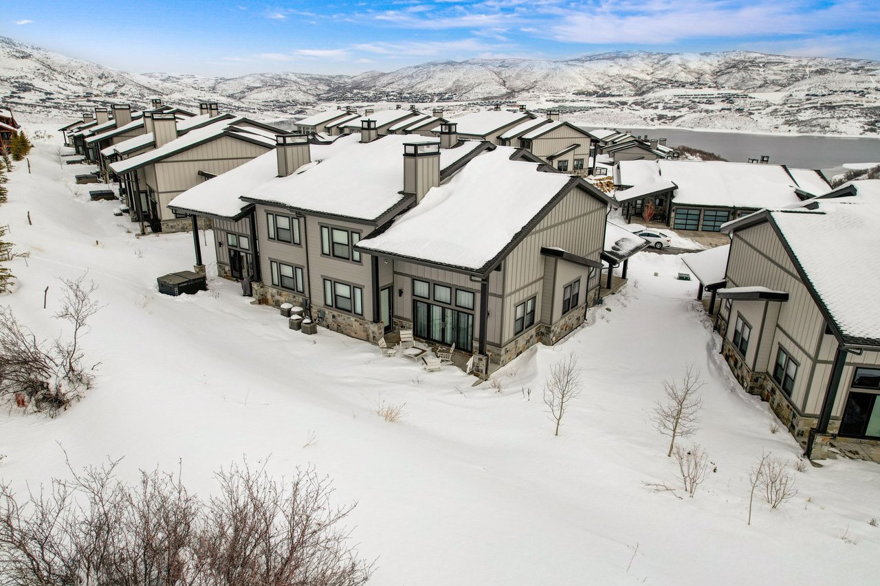 9957 N Meer Circle