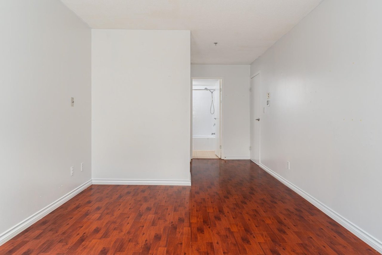 112-7800 St. Albans Rd