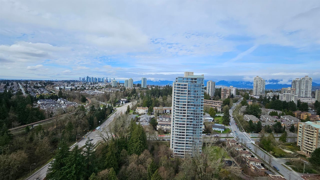2903-7088 18th Ave