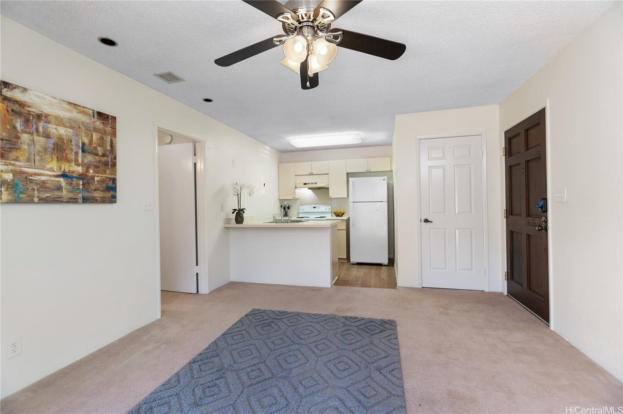 94-1063 Kaukahi Pl #B1