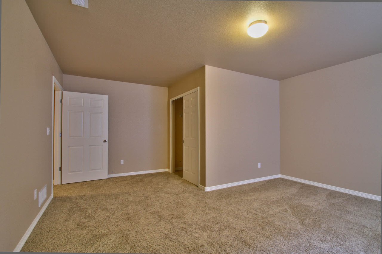 The Cutler (2 Bedrooms on main floor)