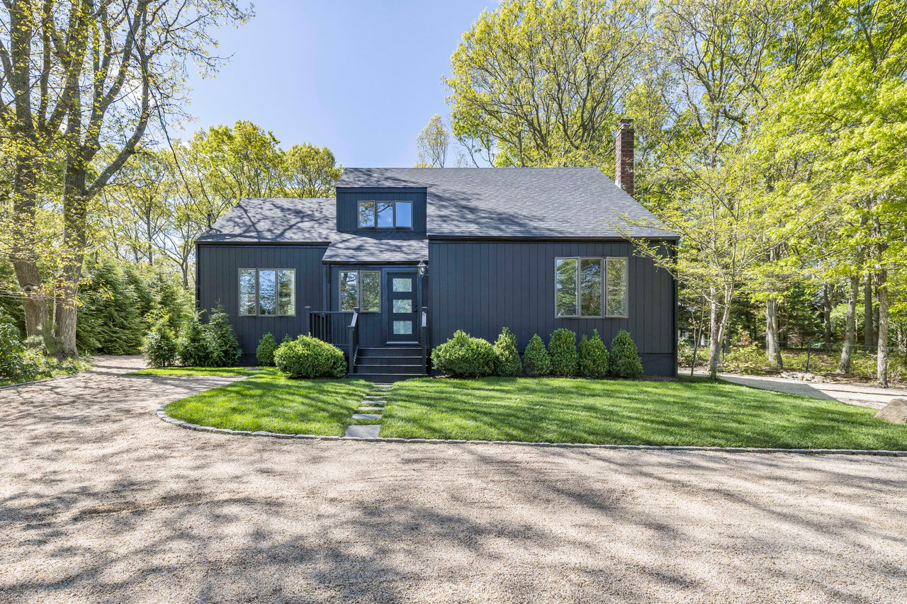 3564 Noyac Rd., Sag Harbor, NY 11963