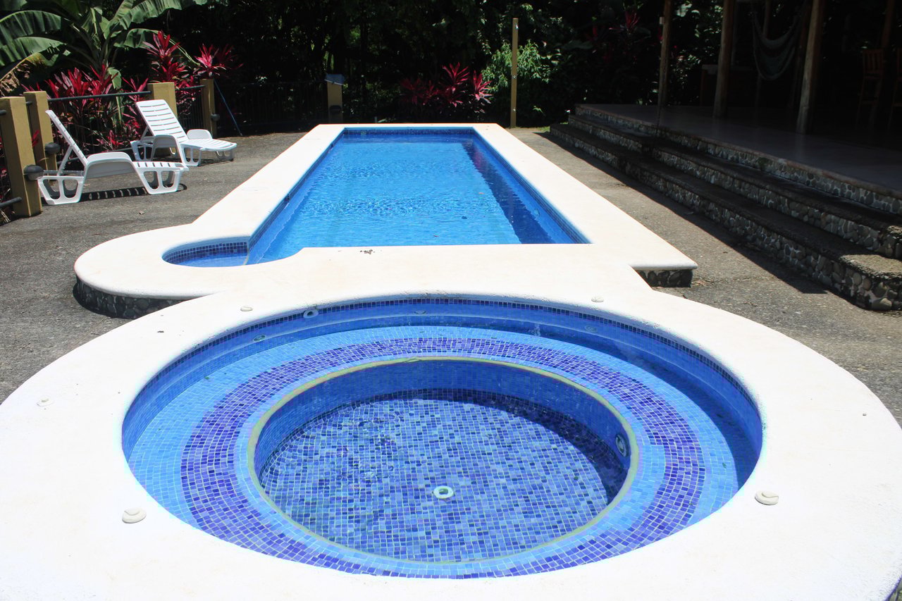 Income Producing Property with Ocean View close to Dominical