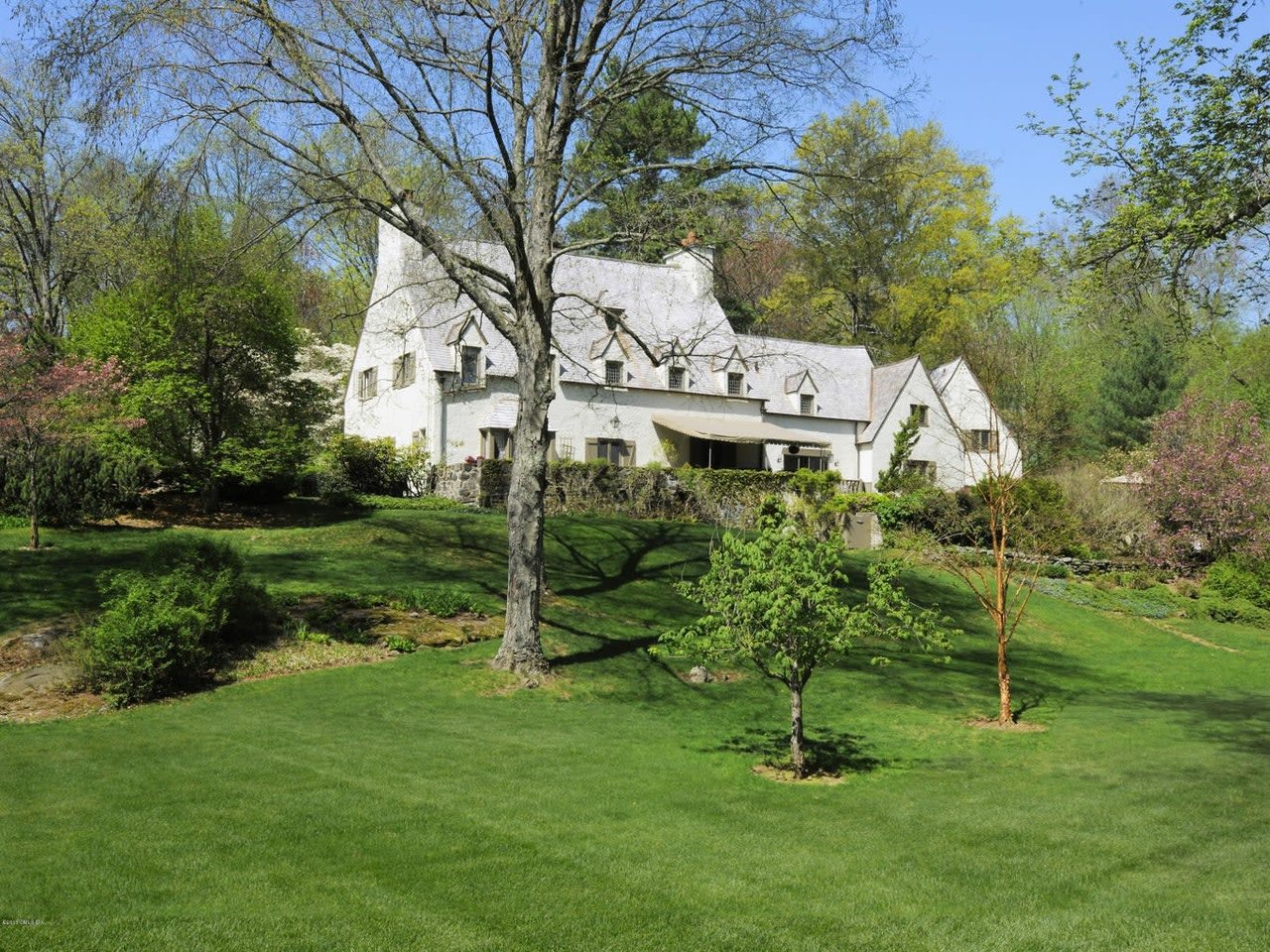 9 Frost Rd.
