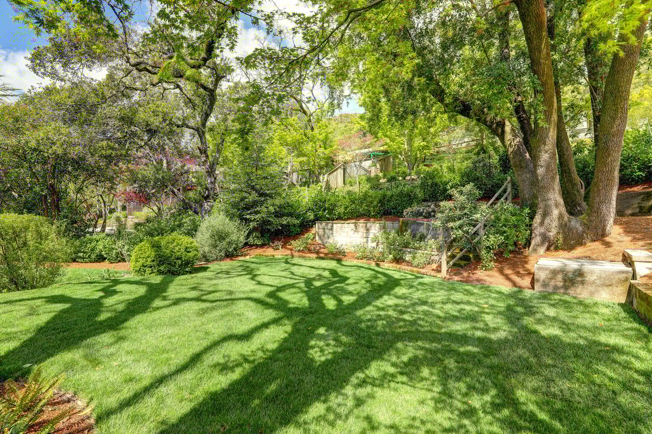 186 Prospect Ave