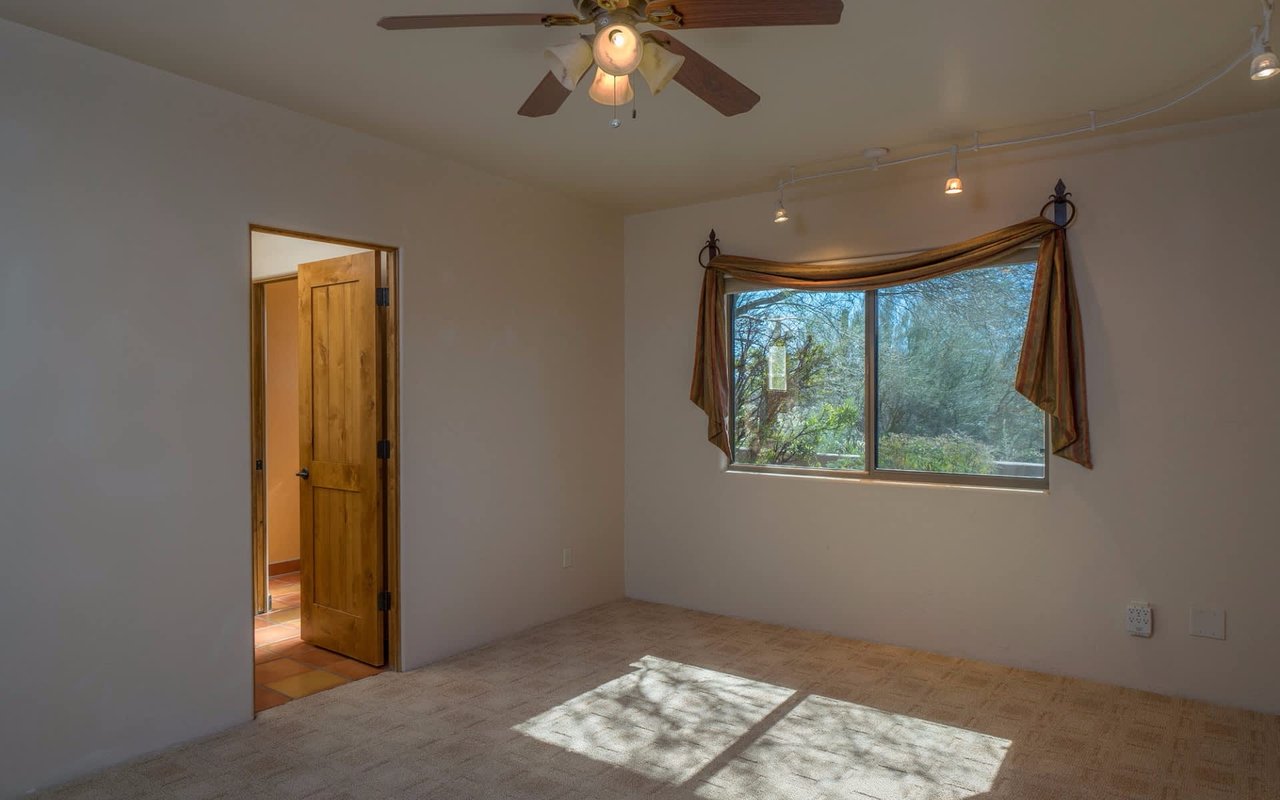 Perfect Desert Oasis, Santa Fe Estate