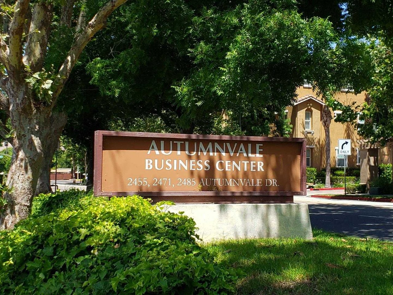 2471 AUTUMNVALE DR 7