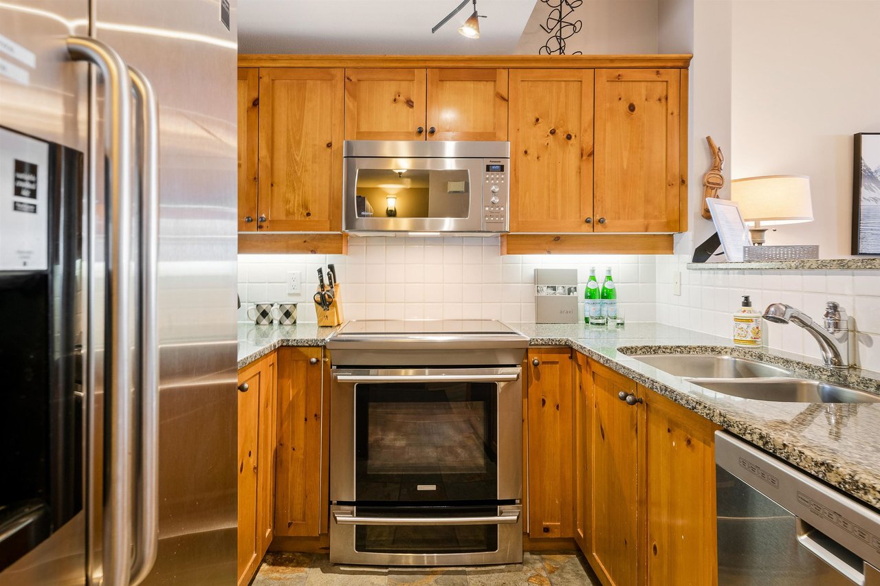3-4894 Painted Cliff Rd