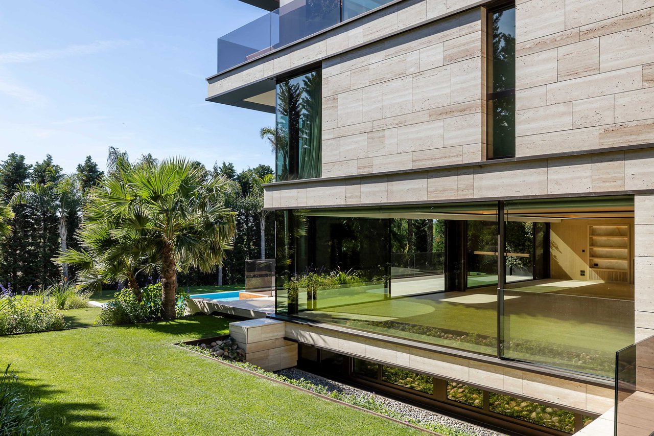 VILLA GRANDE