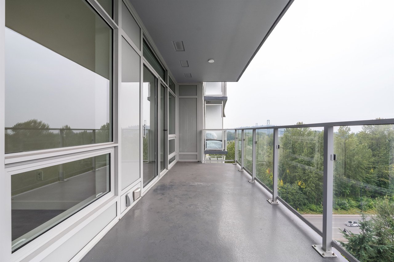 1007-200 Klahanie Ct
