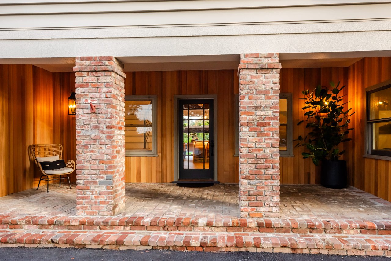 Healsburg Downtown Estate
