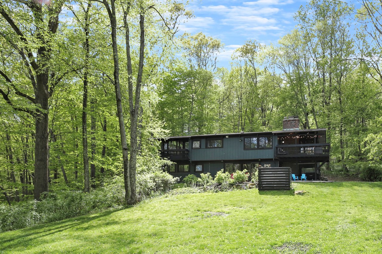 20 Comstock Lane