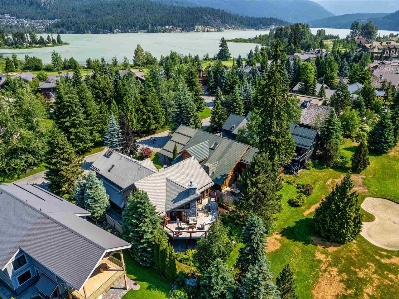 8162 Muirfield Cres