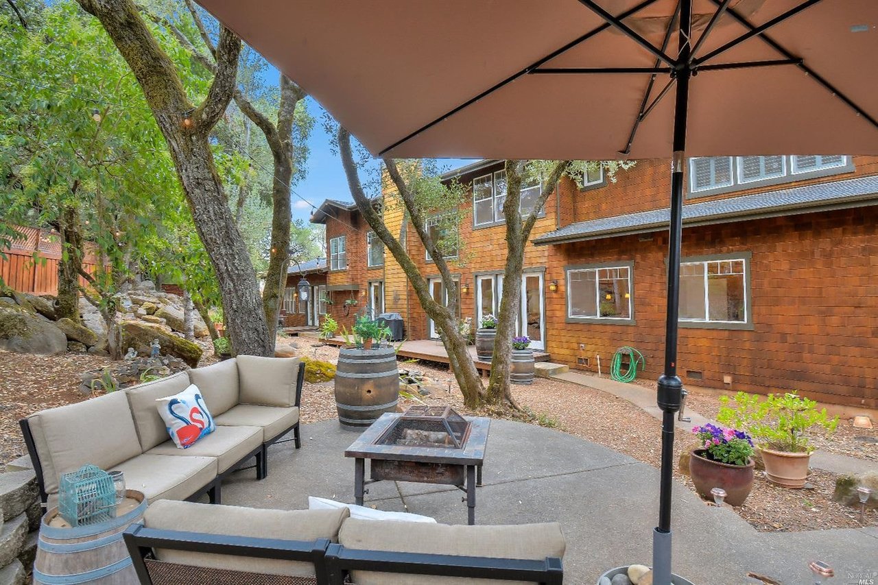 824 Olive Glen Ct
