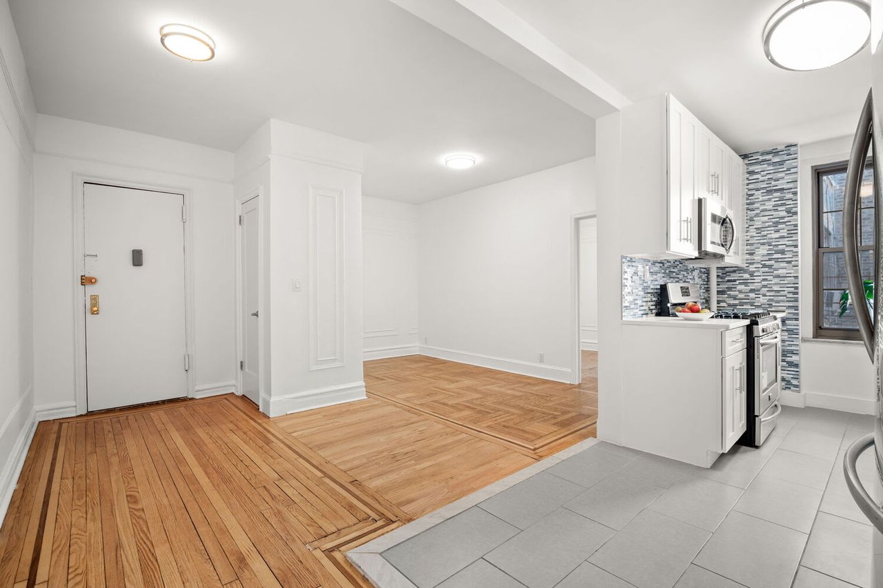 1100 Grand Concourse, #4D