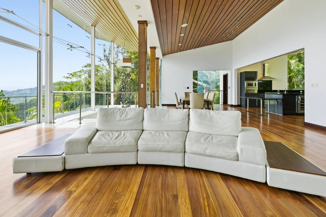 Panoramic Valley Views Retreat, Santa Ana, San Jose