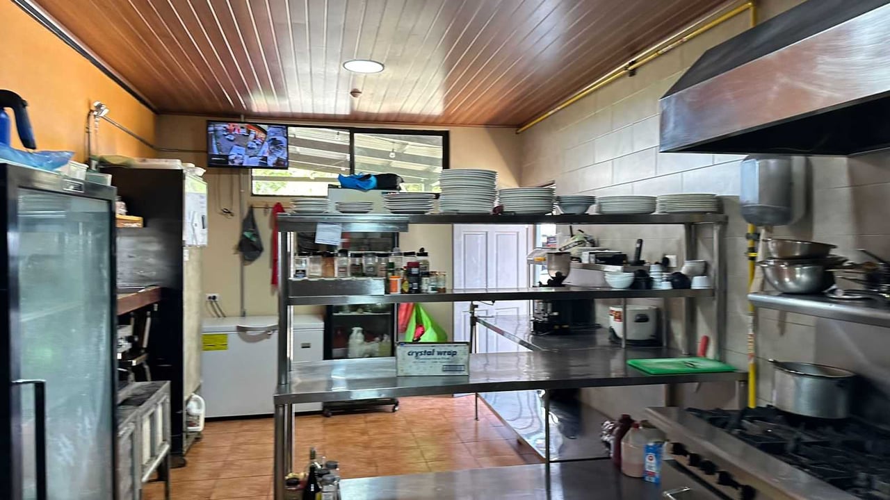 Restaurant with Panoramic Mountain View for Sale***