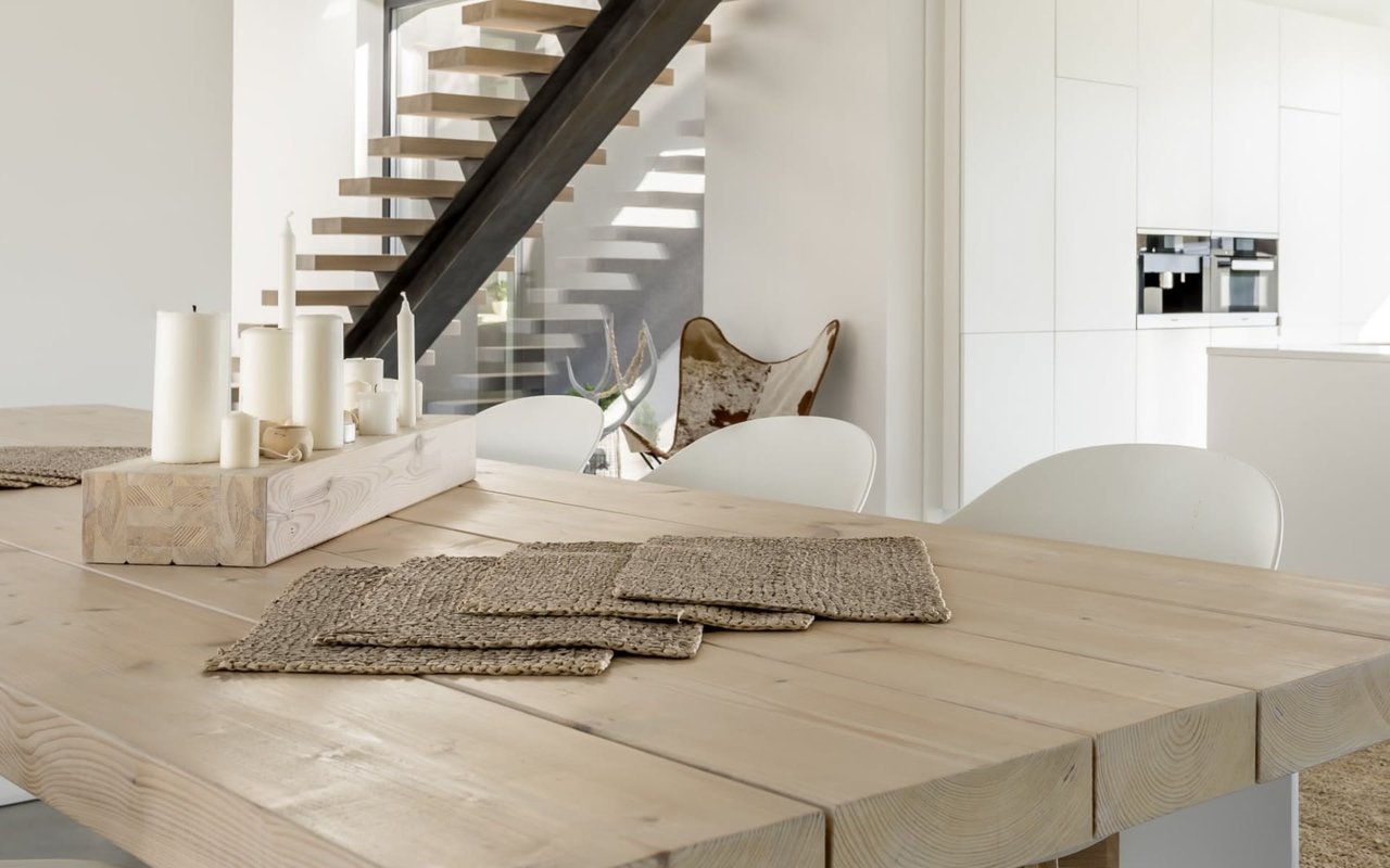 Real Estate: Luxury Real Estate and How to List Your Home for Maximum Profit