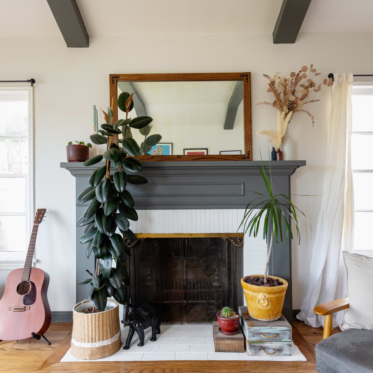 2515 W. 76th St. 