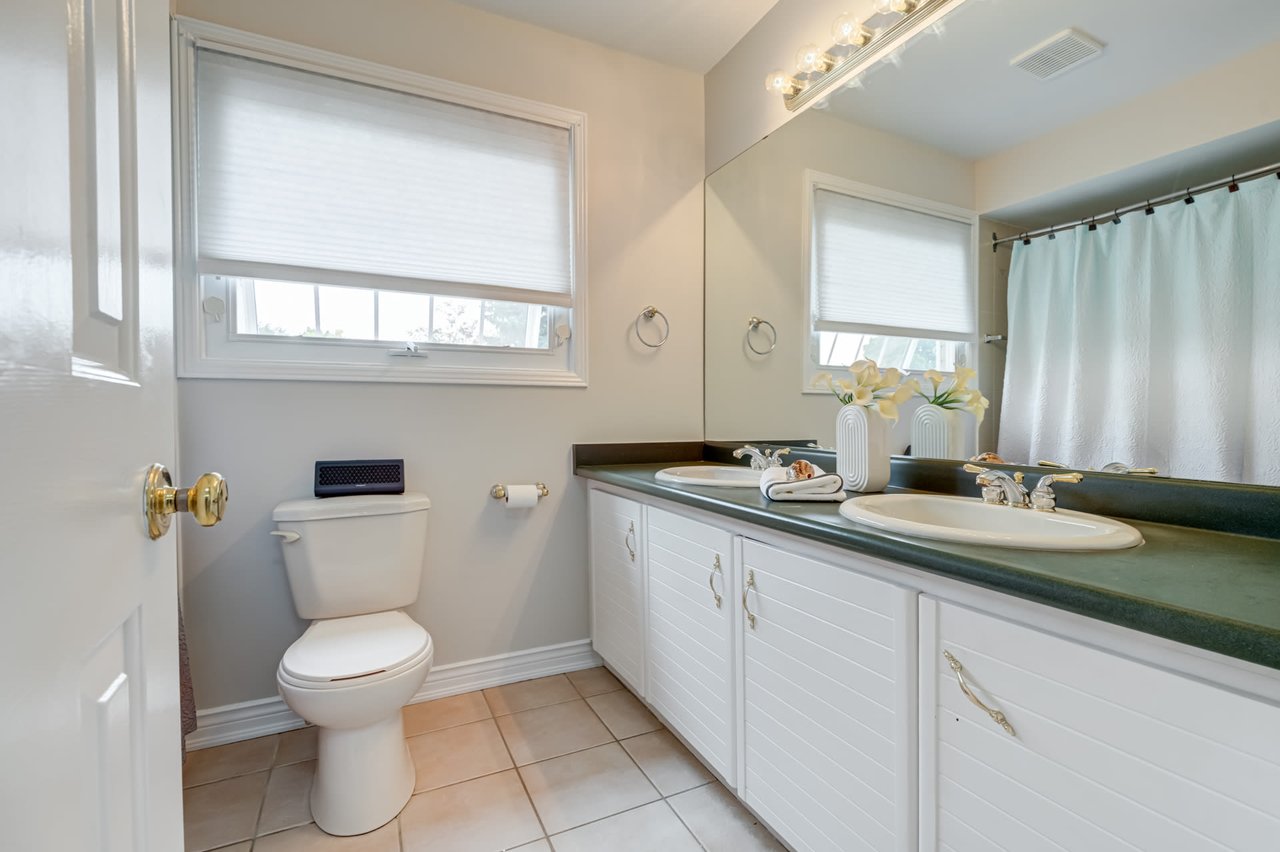 74 Penny Cres