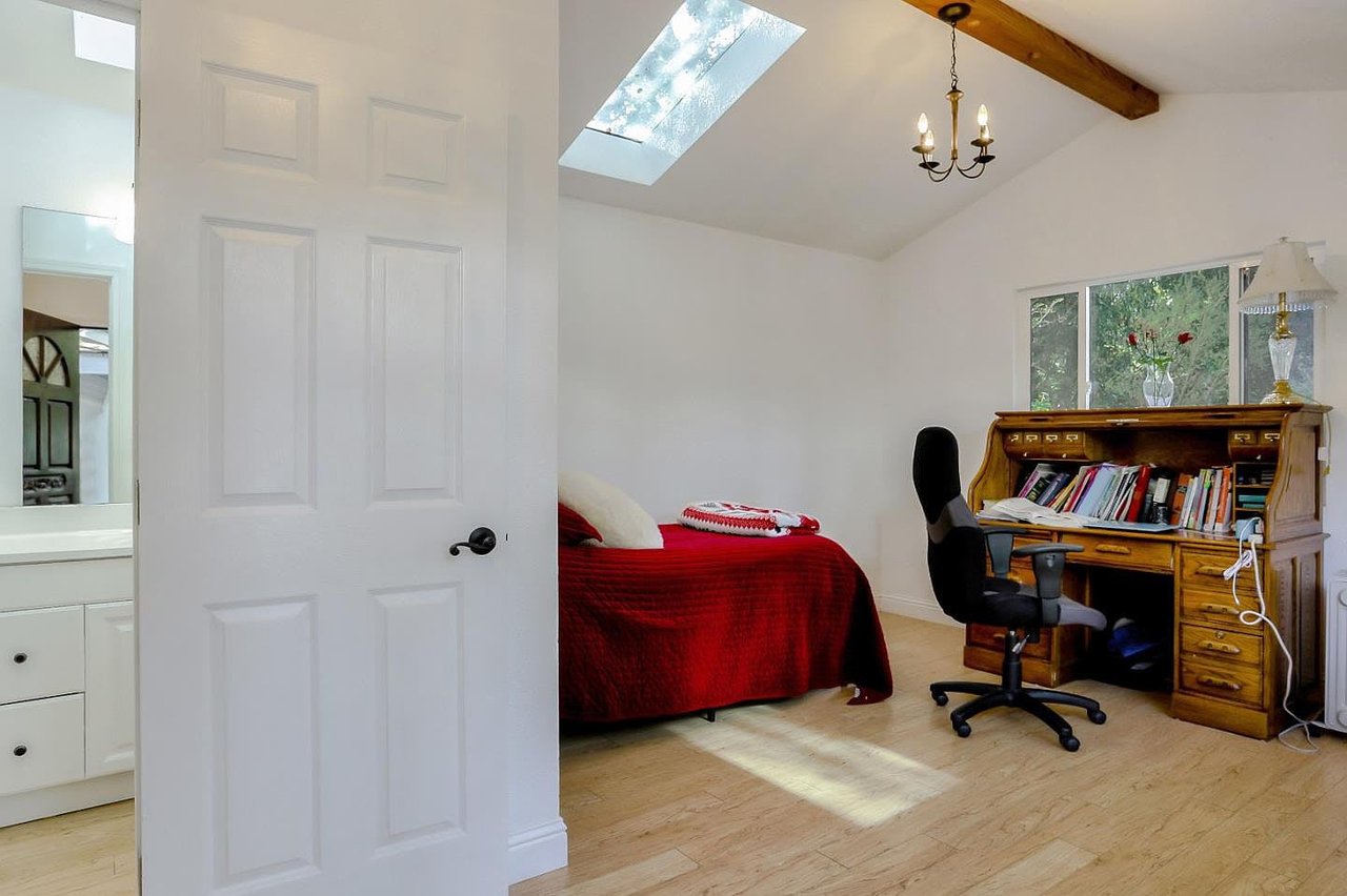 10 Upper Cir