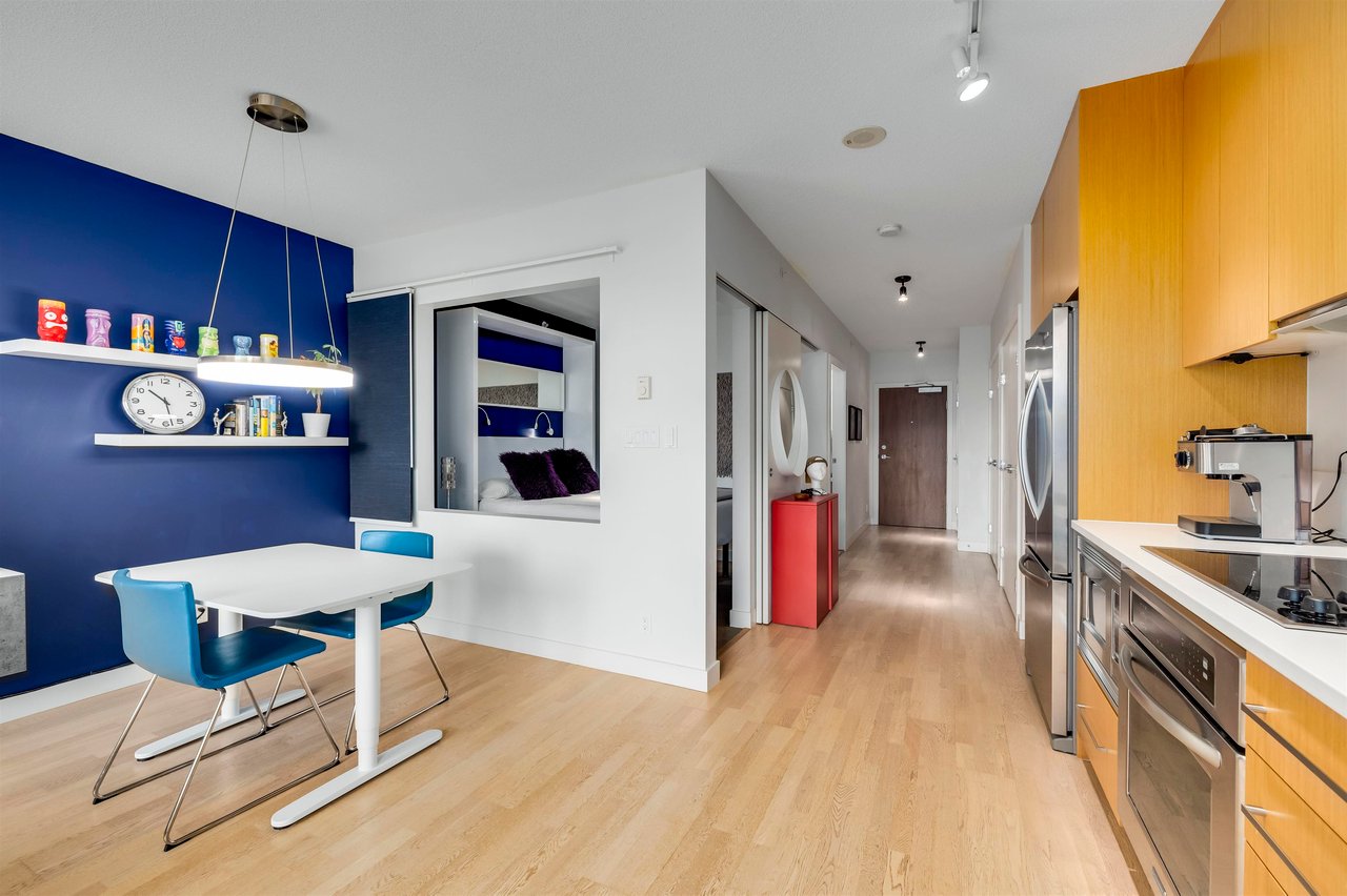 706-251 E 7th Ave