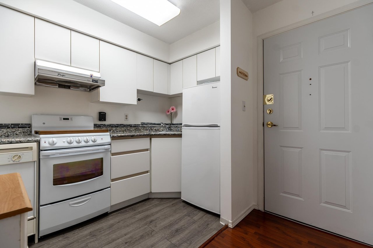 308-4990 Mcgeer Street, Vancouver